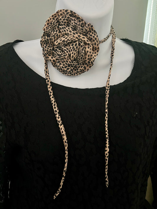 Fabric Animal Print Choker