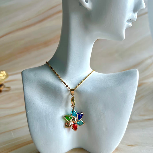 Daly Flower Choker